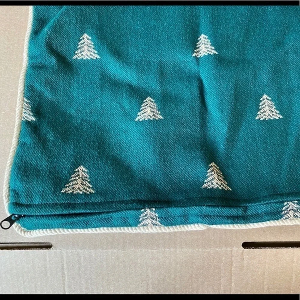 Omni Futon Furniture Heavy Cloth Green Christmas Tree Pillow Cover Zipper